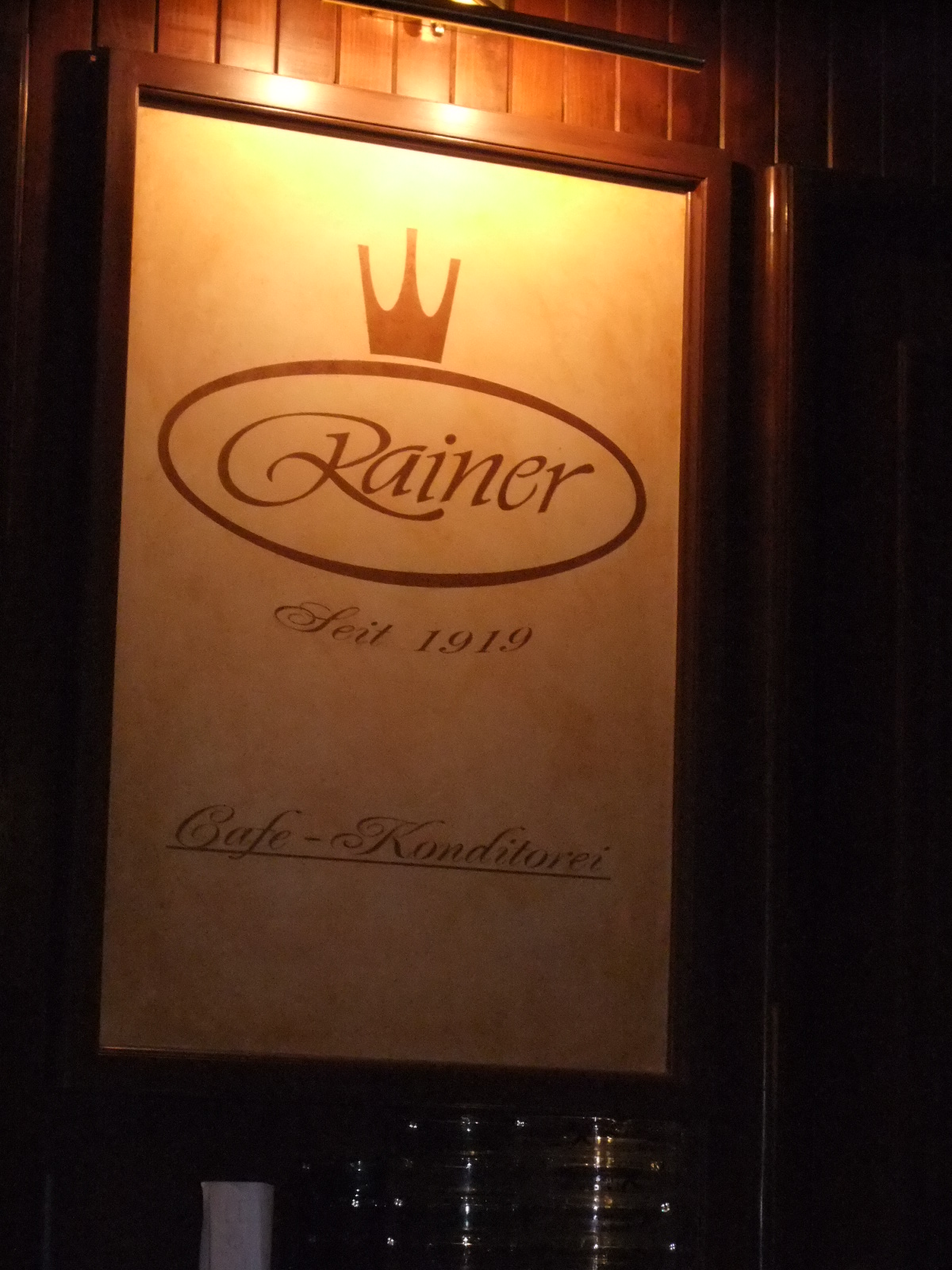 Café Rainer, St. Johann/Tirol 01